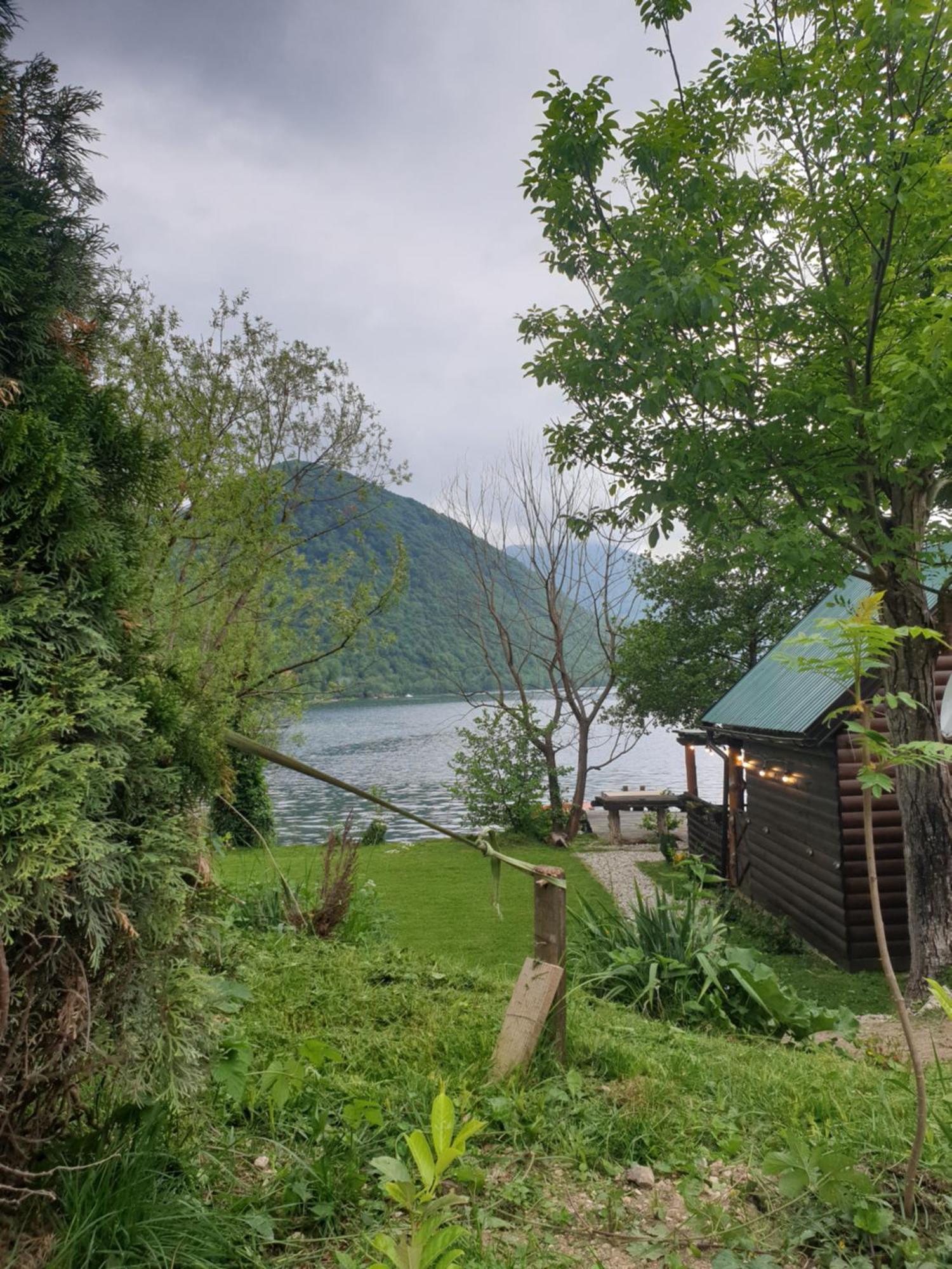 Jajce Lake Cottage-Plivsko Jezero Zewnętrze zdjęcie
