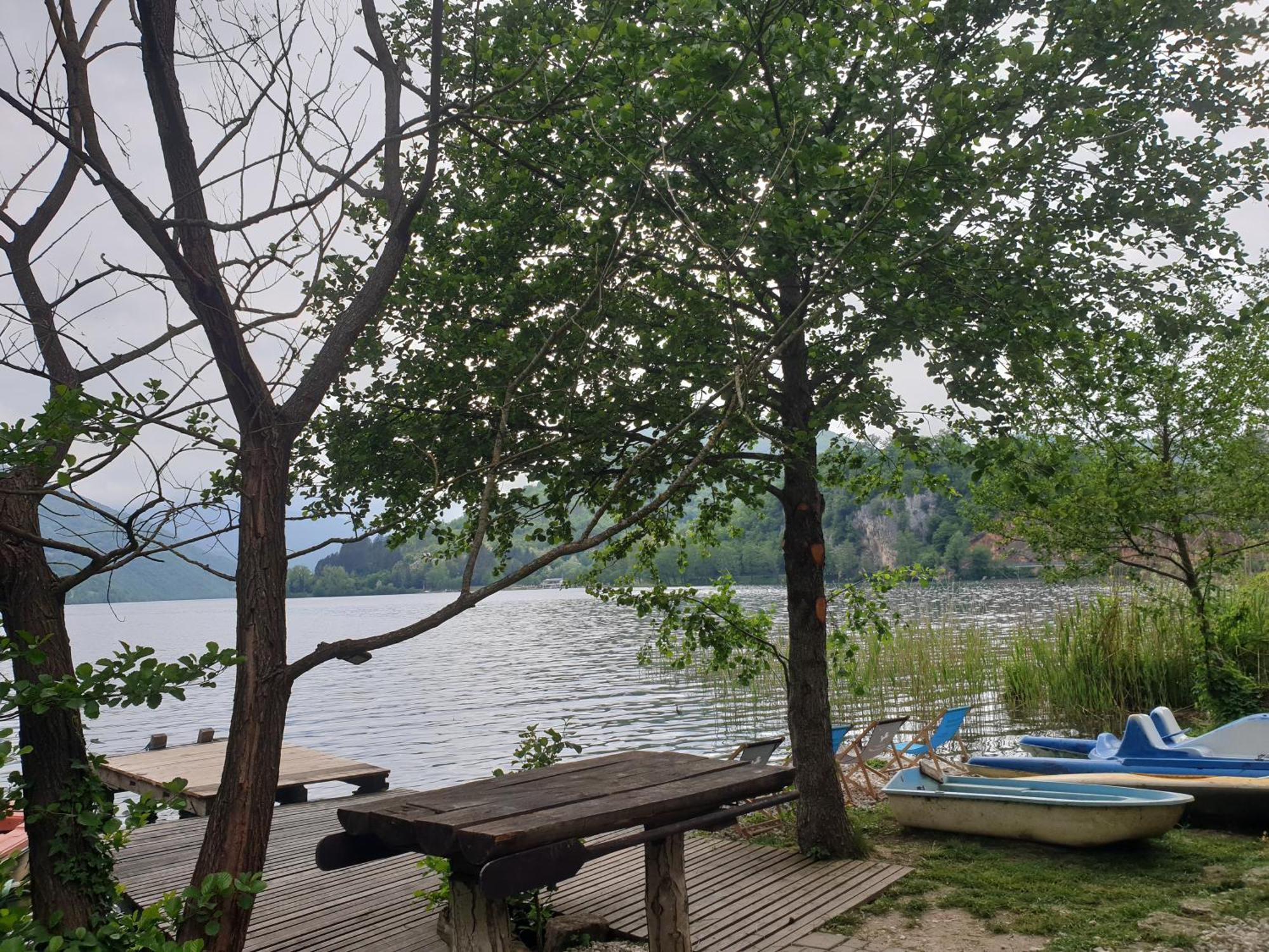 Jajce Lake Cottage-Plivsko Jezero Zewnętrze zdjęcie