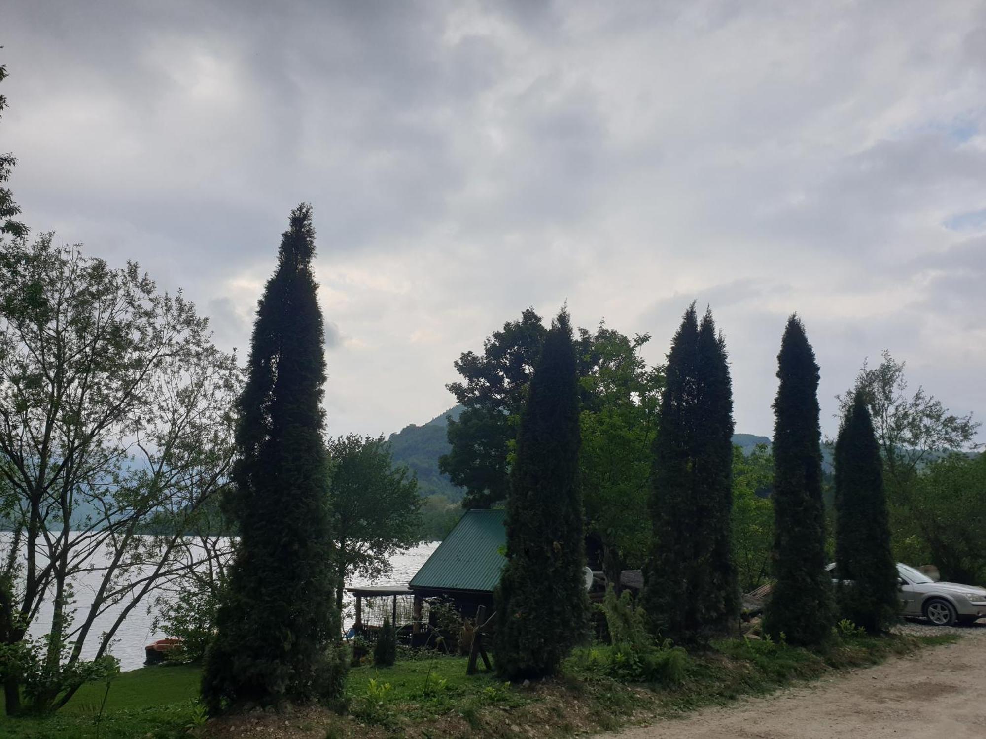 Jajce Lake Cottage-Plivsko Jezero Zewnętrze zdjęcie